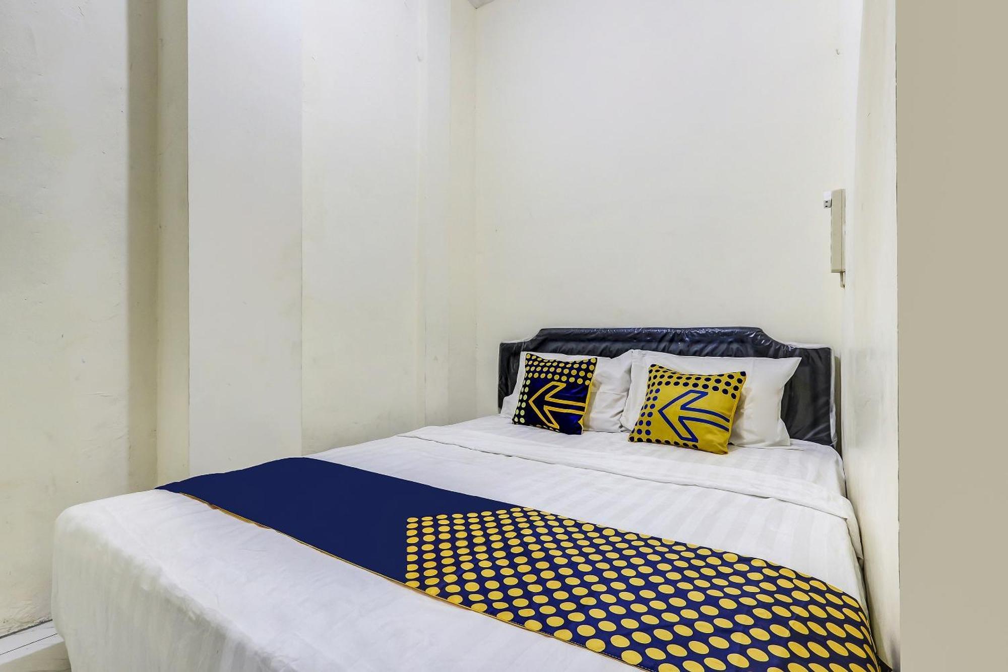 Spot On 90780 Gang Tengah Homestay Syariah Semarang Extérieur photo