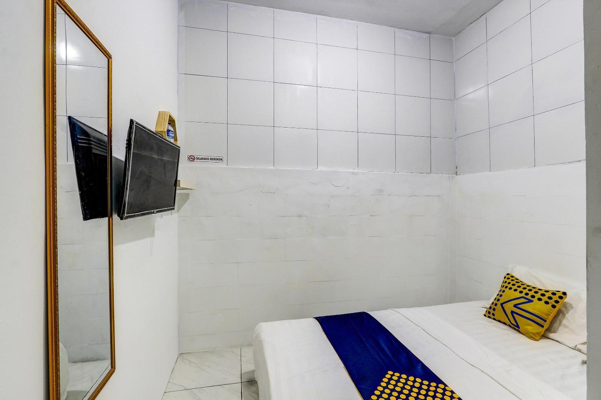 Spot On 90780 Gang Tengah Homestay Syariah Semarang Extérieur photo